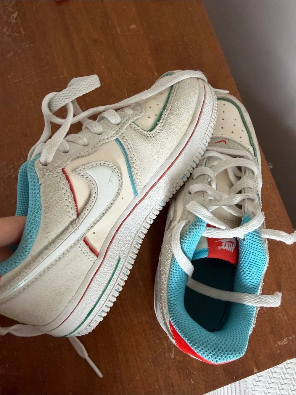 Nike Kids Off-White Sneakers with Teal Lining and Red Heel